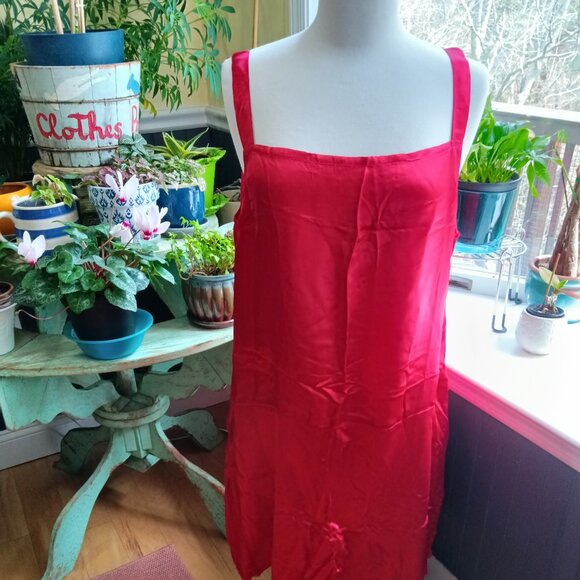 LELUXE Red Satin Retro Flapper Dress Women's Size XL (runs small) NWOT - Picture 1 of 9